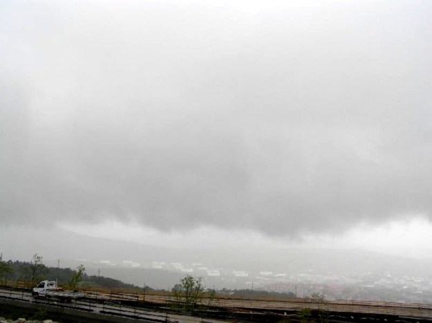 Nimbostratus_praecipitatio